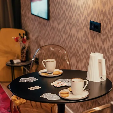 Waterfront - Na Vodi - The Opera Apartamento Belgrado